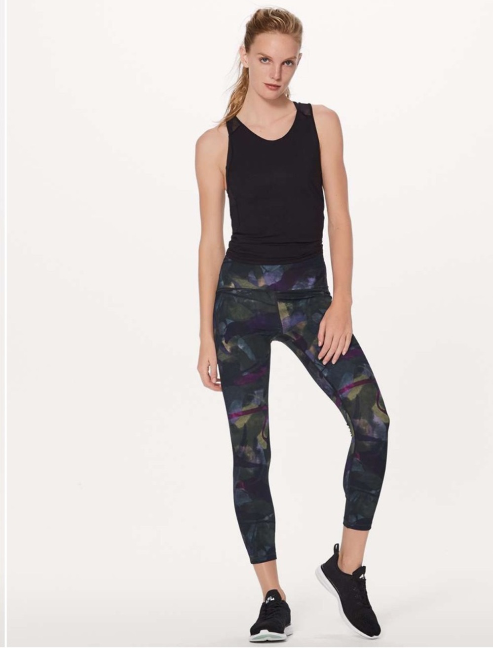 Lululemon • Train Times 7/8 Pant *25" • Size 10